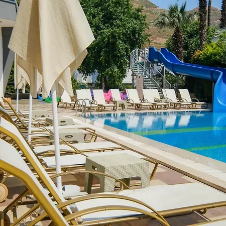 Club Selen 3*