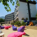 Club Selen