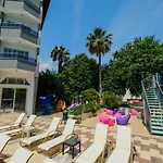Hotell Club Selen 3*