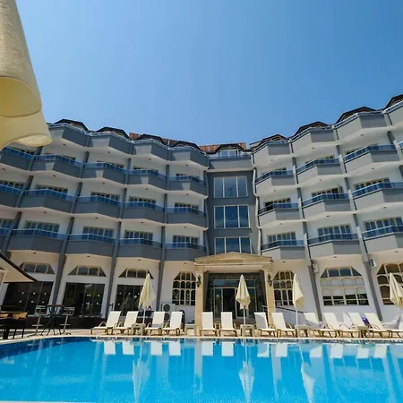 Club Selen מלון 3*