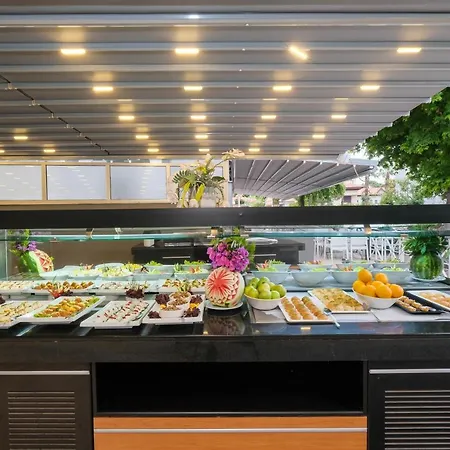 Отель Club Selen
