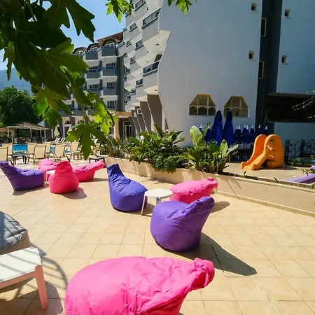 Club Selen 3* איסמלר