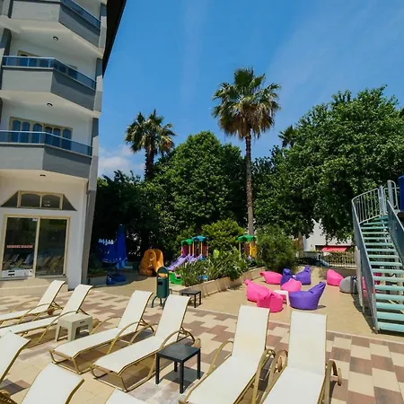 Отель Club Selen 3*