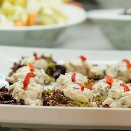 מלון Club Selen 3*