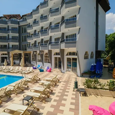 Club Selen 3* איסמלר