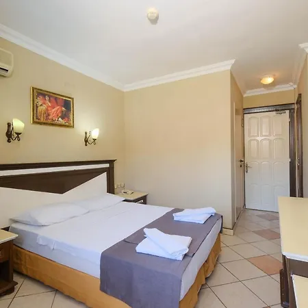 Hotel Club Selen Icmeler