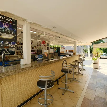 Hotel Club Selen İçmeler