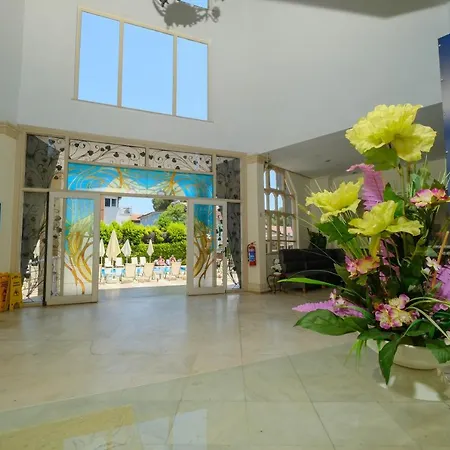 Club Selen Hotel İçmeler