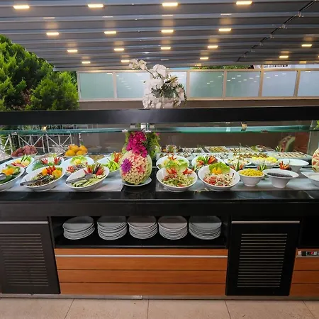 Club Selen Hotel 3*