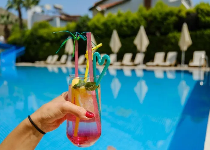 Hotel Club Selen İçmeler