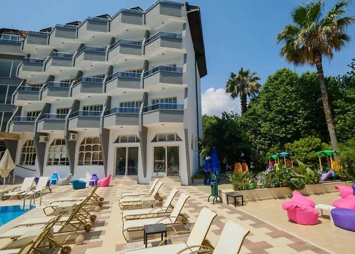 Ξενοδοχείο Club Selen 3*