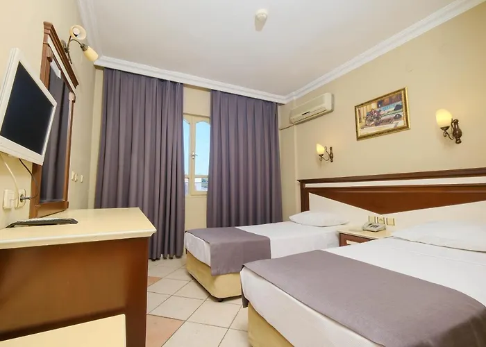 Otel Club Selen İçmeler