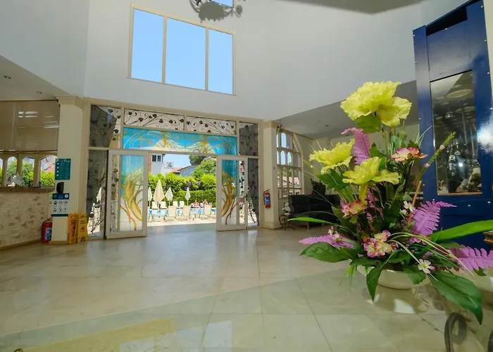 Club Selen Hotel İçmeler