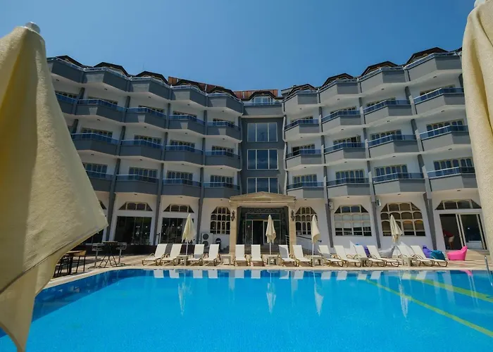 Club Selen İçmeler