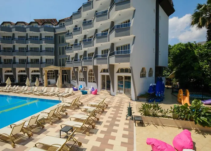 Club Selen 3* İcmeler