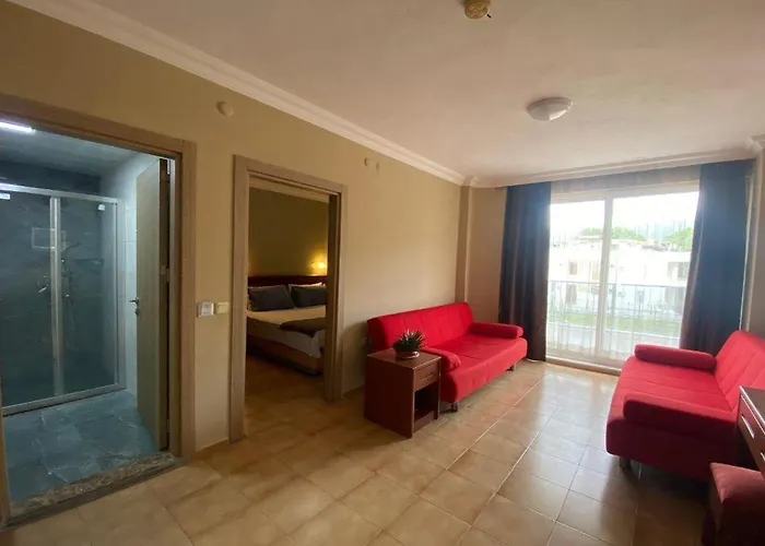 Club Selen 3* İçmeler