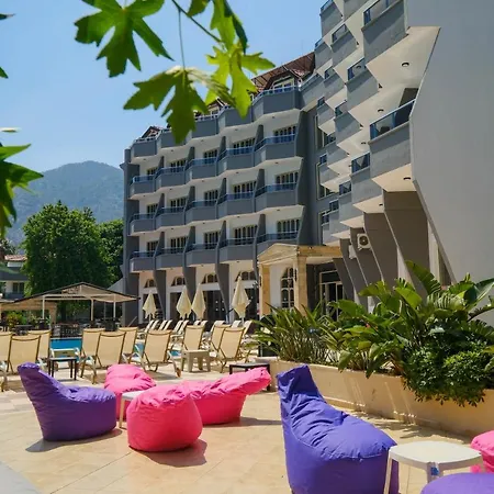 Club Selen 3* Icmeler