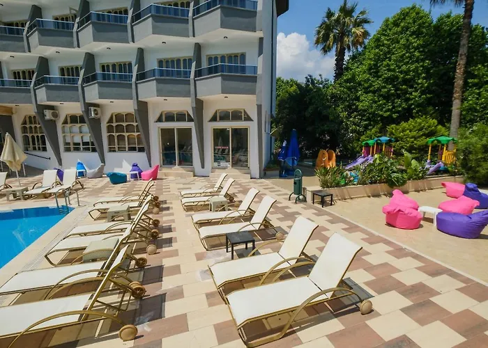 Club Selen 3*
